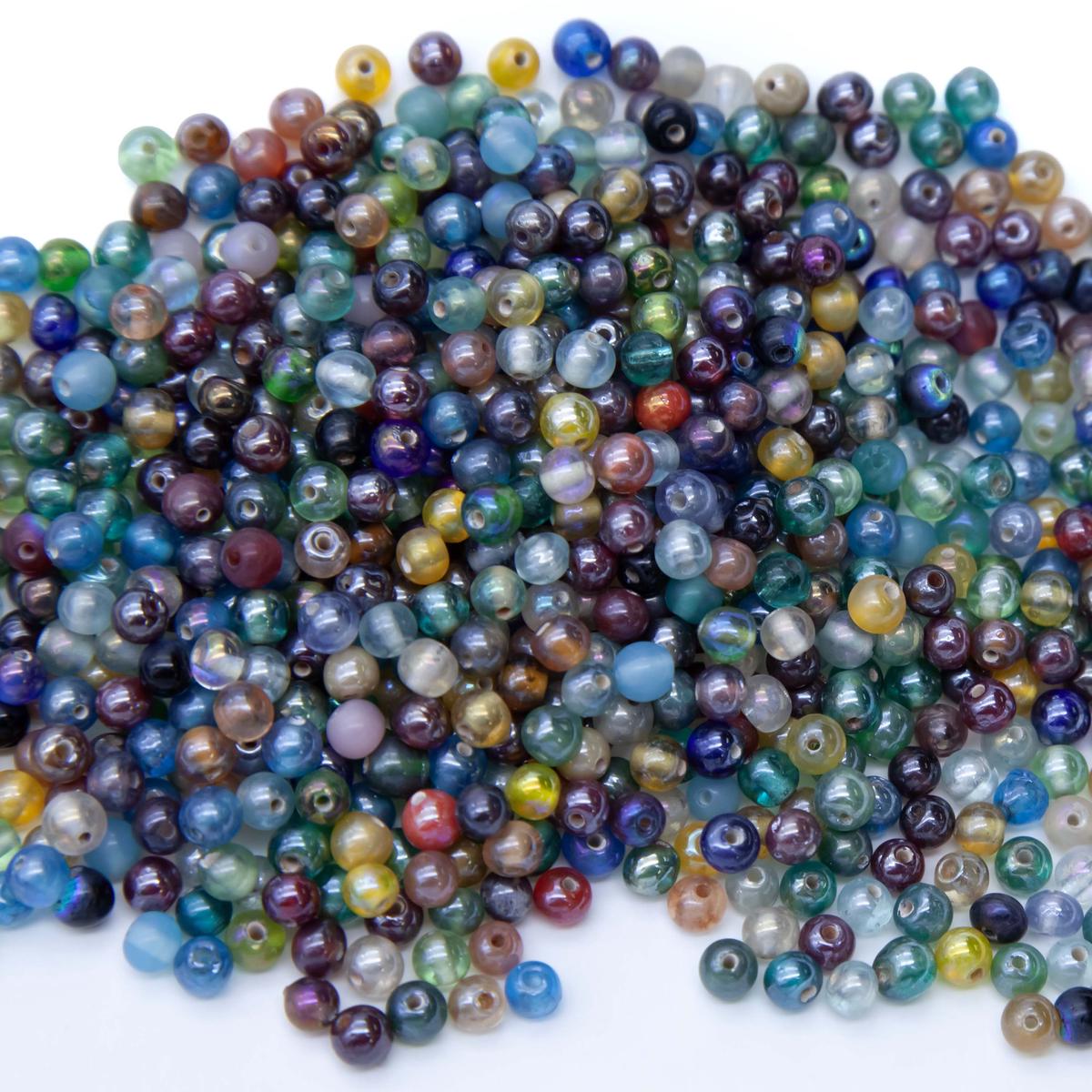 VE525-RDL: India All Mixed Up Luster Rounds 4-5mm 100 Grams