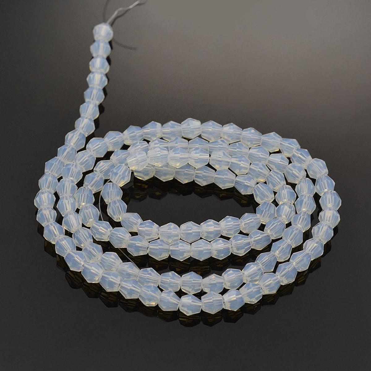 Bicone Beads Faceted.  Ghost White (4 x 4mm)  (approx 90 beads on a 14