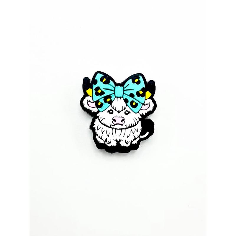 White Yak Cow Cattle with Bowtie Silicone Focal Beads