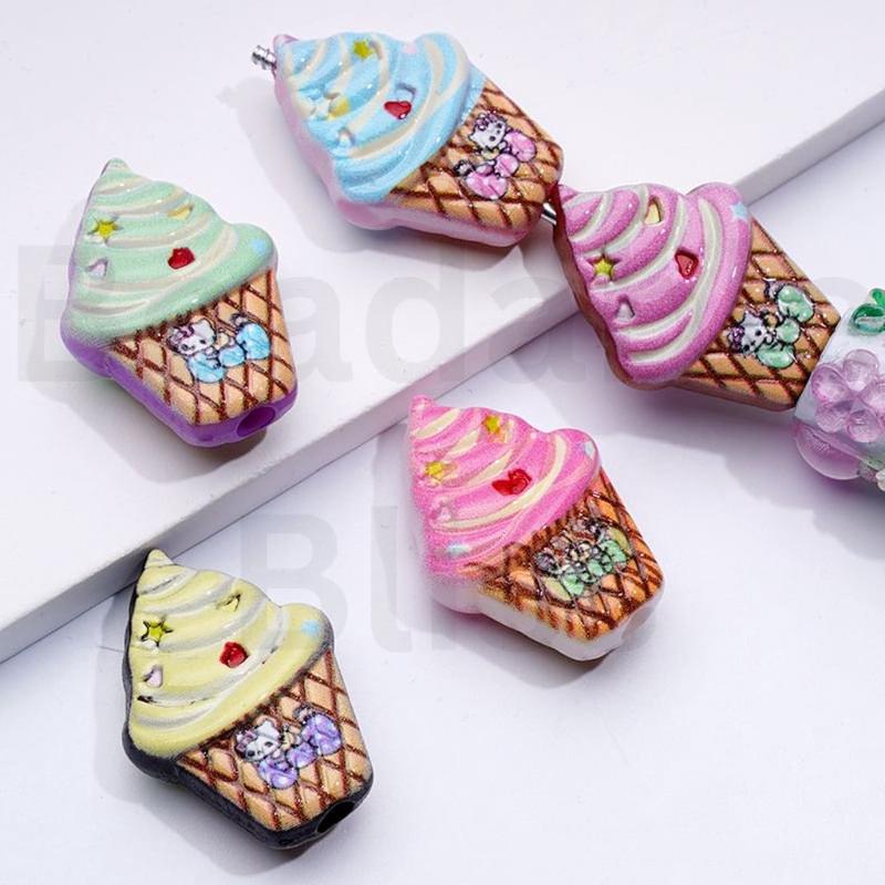 Yummy Sweet Adorable Character Cute Cat Ice Cream Cone Acrylic Beads, Around 31*22MM, Random Mix