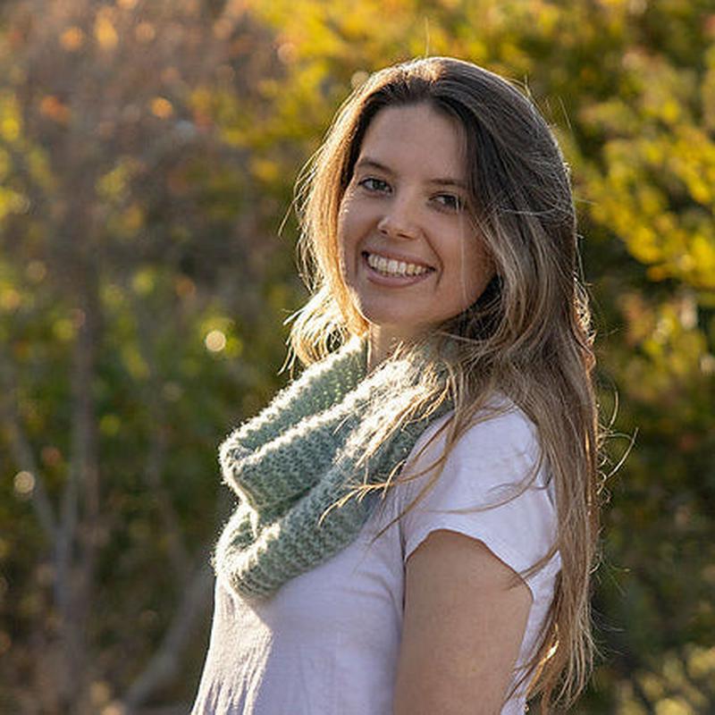 Cashmere Light Twist Cowl Kit