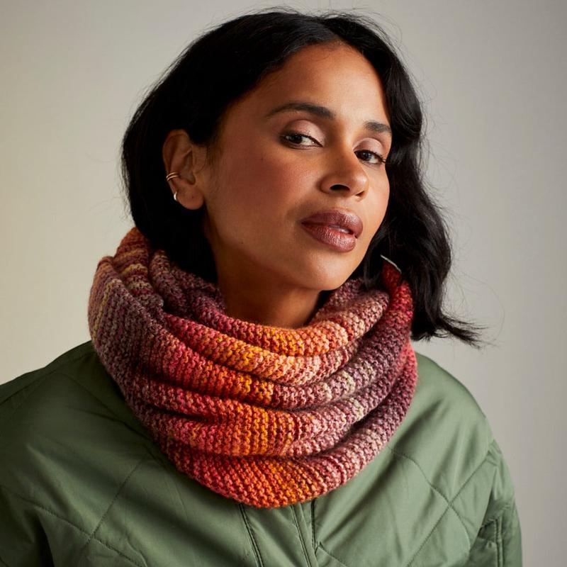 Sunset Stroll Snood 10729 Kit