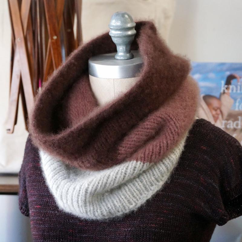 Cashmere Cloud Cowl Kit