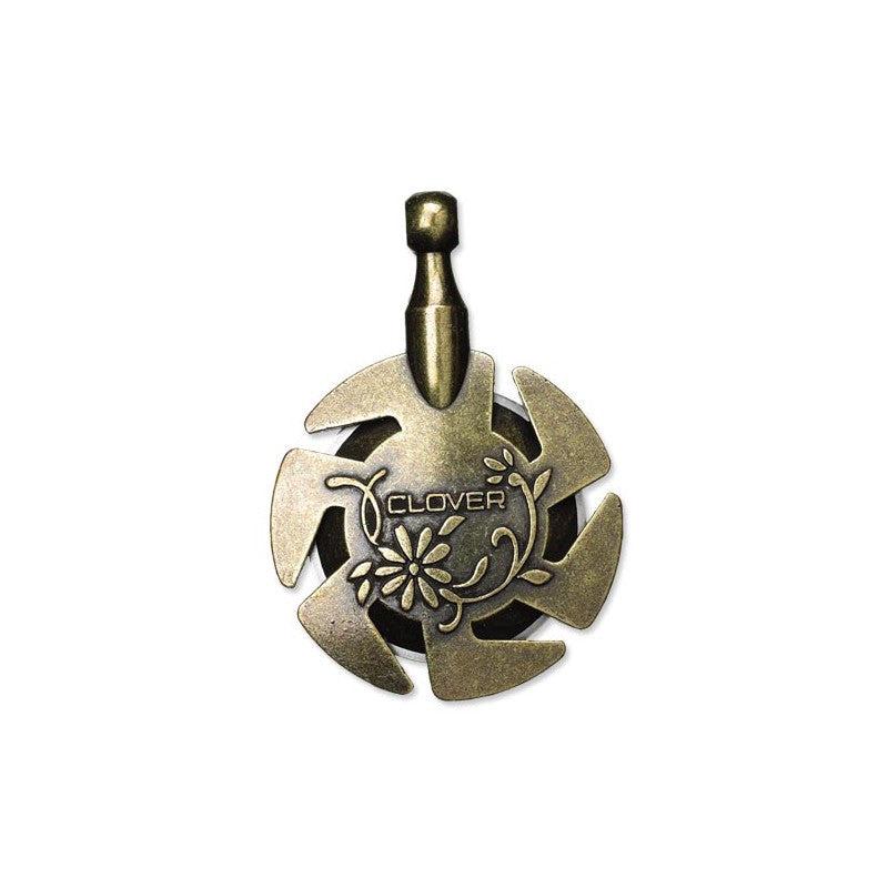 Clover 3105 Yarn Cutter Pendant in Antique Gold