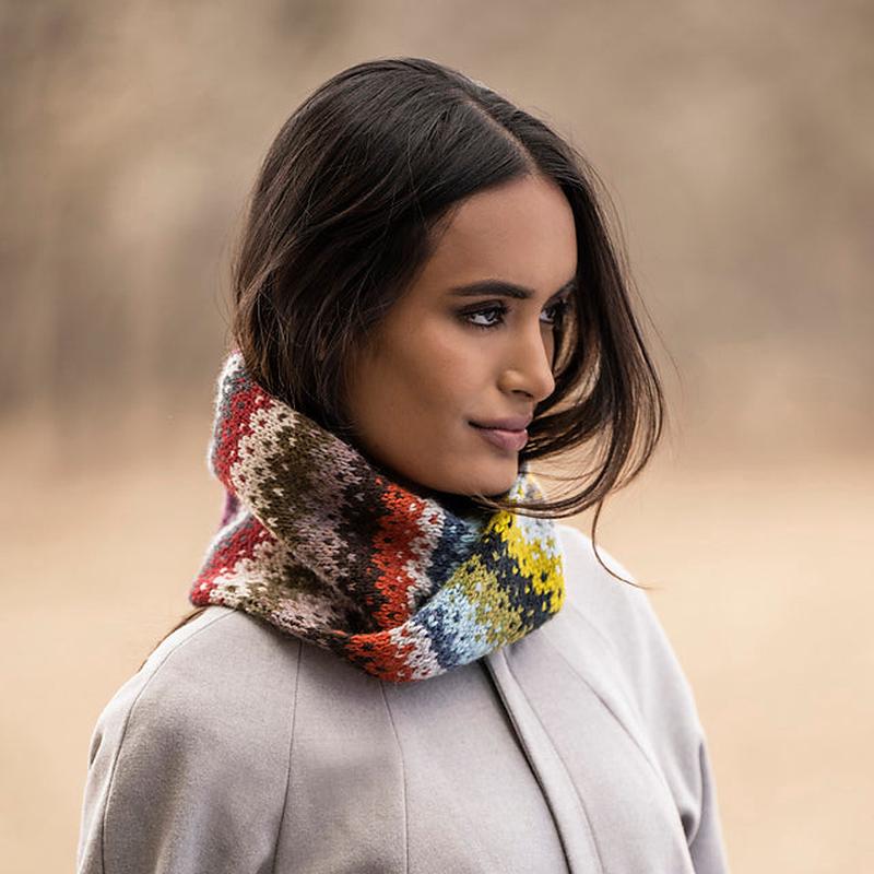 27 Color Neck Warmer Kit