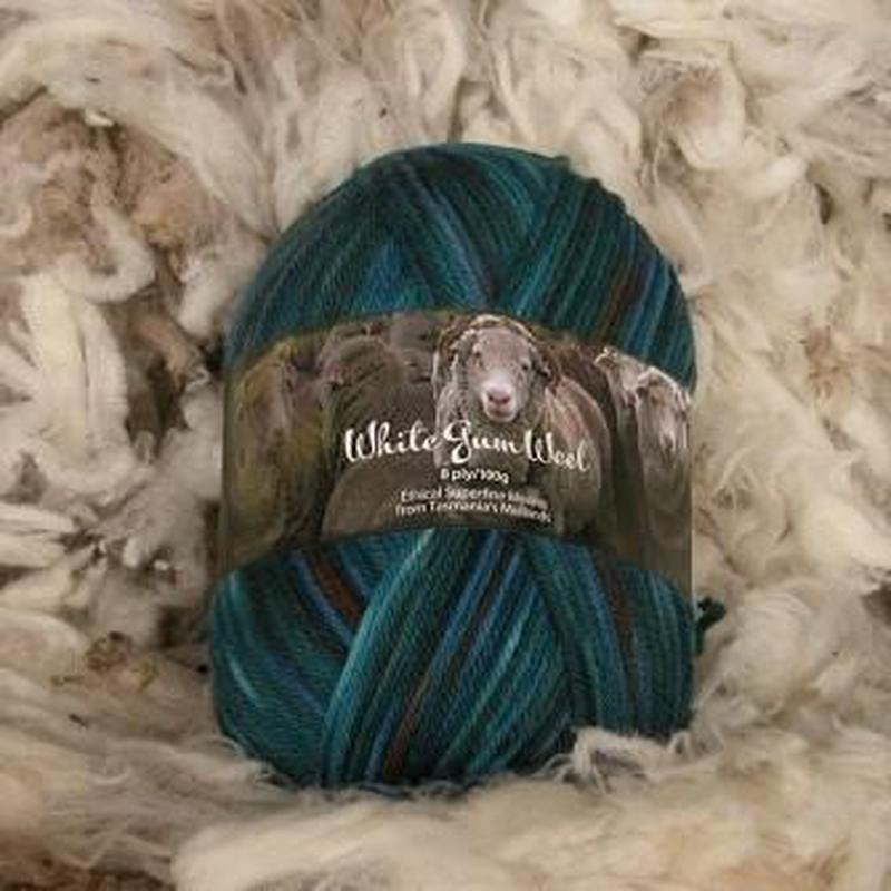 White Gum Wool 8 Ply