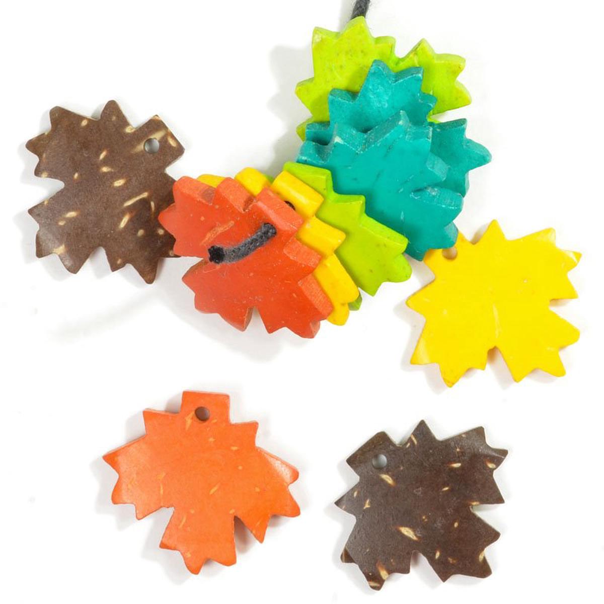 Wood -  Maple Leaf - Assorted (10)